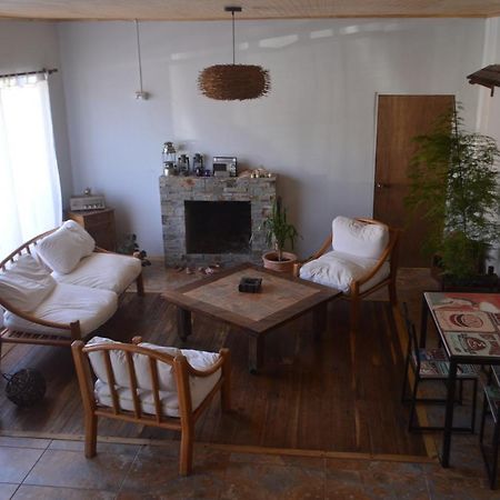 Hostal Y Cabanas Vientos Del Sur Puerto Ingeniero Ibanez Екстер'єр фото